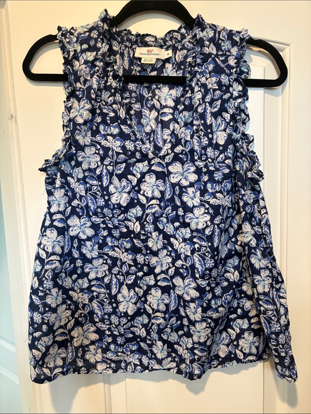 Vineyard Vines Navy and White Floral Ruffle-Trim Sleeveless Camisole